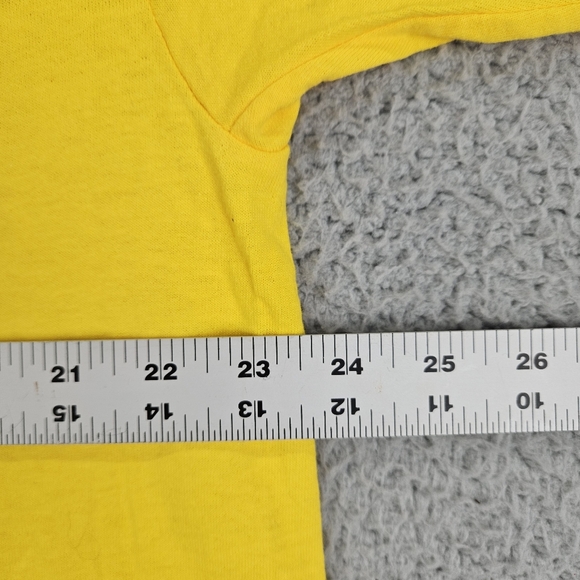 Trader Joe’s Shirt Mens XL Yellow Hibiscus Short Sleeve T-Shirt Employee NWOT - Picture 5 of 6